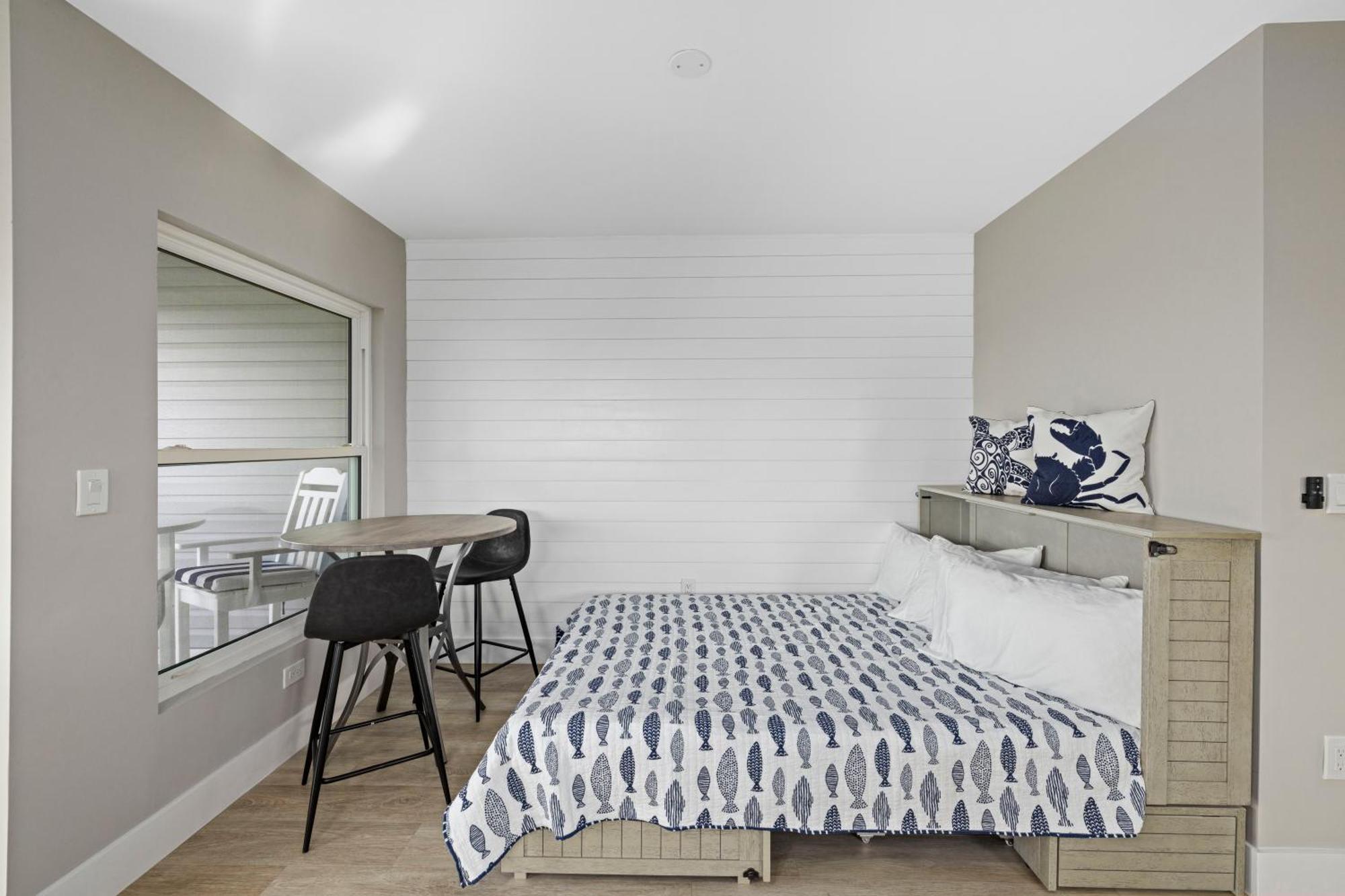 Chadwick Cove Marina Aparthotel แองเกิลวูด ภายนอก รูปภาพ